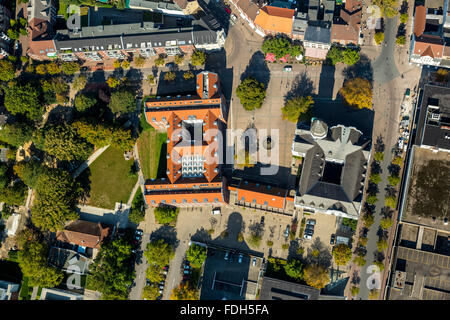 Luftaufnahme, altes Rathaus und neue Rathaus, Rat der Stadt Gladbeck, Gladbeck, Ruhrgebiet, Nord Rhein Westfalen, Deutschland, Stockfoto