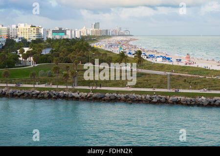 South Beach Miami aus dem Main-Kanal, Miami, Florida Stockfoto