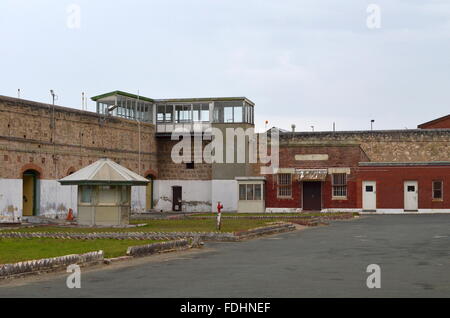 Wachturm und die Wände des Fremantle Prison, Western Australia Stockfoto