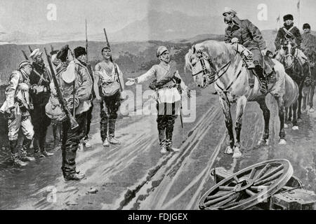 Russo-japanischer Krieg (1904-1905). Ein General der russischen Division traf ein Beamter eines ihrer Regimenter, begleitet von ein paar Soldaten aufgrund der Verluste in der Schlacht erhielt Fluss. Gravur in "La Ilustracion Artistica". Stockfoto