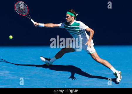 Melbourne, Australien. 20. Januar 2016. Roger Federer der Schweiz in Aktion in eine 2. Runde match gegen Alexandr Dolgopolov der Ukraine am dritten Tag des 2016 Australian Open Grand Slam Tennis-Turnier im Melbourne Park in Melbourne, Australien. Roger Federer gewann 63 75 61 Sydney Low/CSM/Alamy Live News Stockfoto