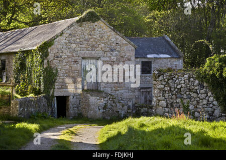 Landwirtschaftliche Gebäude an der Godolphin Estate, Helston, Cornwall. Stockfoto