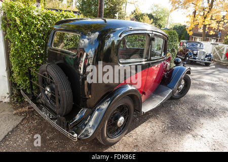 Autos am alten Veteranen Rallye Stockfoto