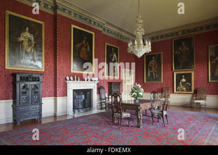 Der Salon in der Oxburgh Hall, Norfolk. Stockfoto