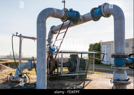 System für das Pumpen von Wasser zur Bewässerung für die Landwirtschaft Stockfoto