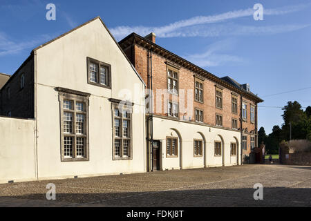 Die Rückseite des Tredegar House, Newport, South Wales, aus Süd-Ost. Stockfoto