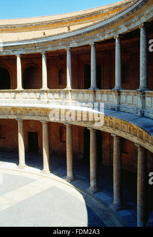 Innenhof des Palast Carlos V. La Alhambra, Granada, Spanien. Stockfoto