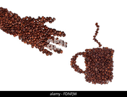 Studioaufnahme von Hand- und Tasse Kaffee Kaffeebohnen gemacht Stockfoto