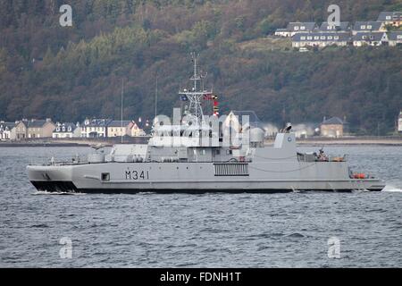 KNM Karmoy (M341), eine Oksoy-Klasse Minehunter der Königlichen Norwegischen Marine, Köpfe für den Beginn der Übung Joint Warrior 14-2 Stockfoto