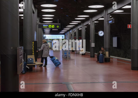 Arlanda South Station in Stockholm, Schweden - eines der zwei Stationen am Flughafen Arlanda verwendet mit dem Arlanda-Express Stockfoto