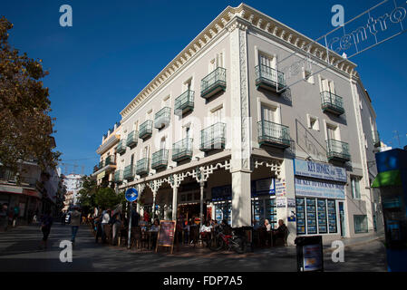 Plaza Cavana in Nerjaa schläfrig Spanisch-Ferienort an der Costa Del Sol in der Nähe von Malaga, Andalusien, Spanien Stockfoto
