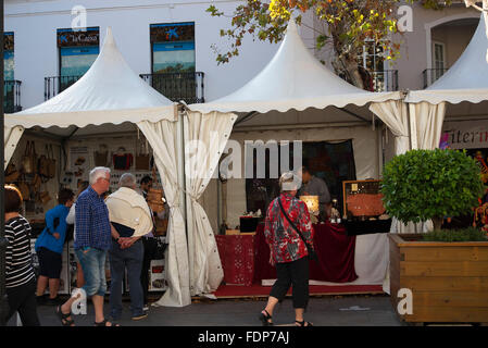 Plaza Cavana in Nerjaa schläfrig Spanisch-Ferienort an der Costa Del Sol in der Nähe von Malaga, Andalusien, Spanien Stockfoto
