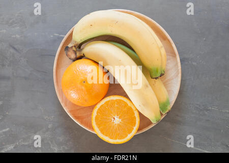 Gesunde Früchte mit Orangen und Bananen, Fotoarchiv Stockfoto