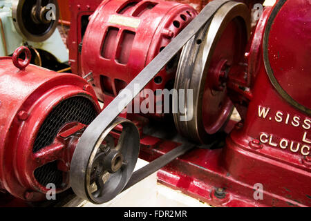 Maschinen auf dem Display an Bradford Industrial Museum, Bradford, West Yorkshire, Großbritannien Stockfoto