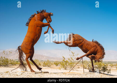 Metall-Skulptur des Künstlers Ricardo Breceda in Borrego Springs, Kalifornien Stockfoto