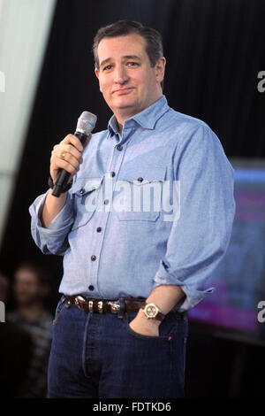 Iowa City. 31. Januar 2016. Republikanische Präsidentschaftskandidat Ted Cruz spricht bei Johnson County Fairgrounds Gebäude C am 31. Januar 2016 in Iowa City. © Dpa/Alamy Live-Nachrichten Stockfoto