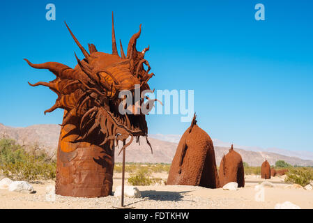 Metall-Skulptur des Künstlers Ricardo Breceda in Borrego Springs, Kalifornien Stockfoto