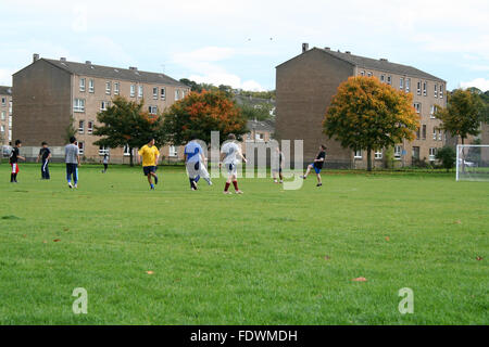 Ein Fußball-Spiel außerhalb Stockfoto