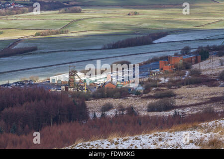 Blickte auf stillgelegten Tower Colliery. War die letzte Tiefe Coal Mine, Aberdare Cynon Valley, South Wales, Großbritannien. Stockfoto