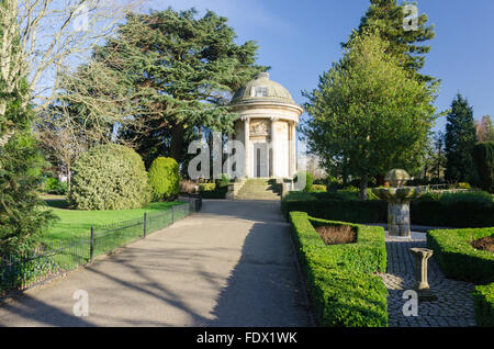 Kuppelbau in Jephson Gärten, Leamington Spa Stockfoto