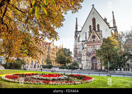 Fassade des St.-Thomas-Kirche (Thomaskirche) in Leipzig, Deutschland Stockfoto