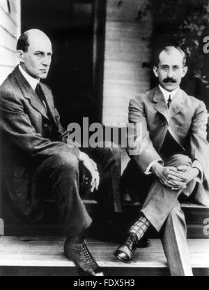 Die Brüder Wright. Wilbur Wright und Orville Wright, c.1909 Stockfoto