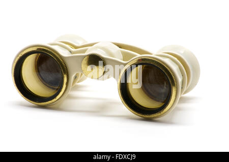 Isolierte Theater weißen Fernglas mit goldenen Ring auf weiß Stockfoto