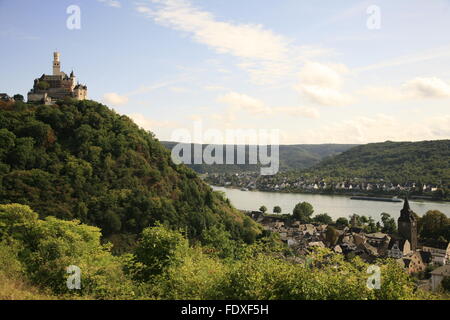 Deutschland, Rheinland-Pfalz, Oberes Mittelrheintal, Braubach Mit der Marksburg Stockfoto