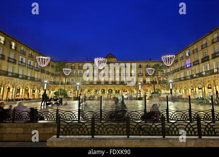 Plaza Nueva ("neuer Platz") in Casco Viejo, der Altstadt von Bilbao, Baskenland (Pais Vasco), Spanien. Stockfoto