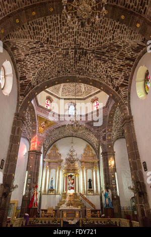 Innenraum der Templo de San Juan de Dios Kirche in der Altstadt von San Miguel de Allende, Mexiko. Stockfoto