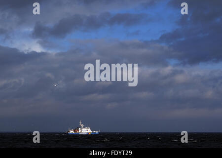 Wismar, Deutschland, Boot der Küstenwache an der Ostsee Stockfoto