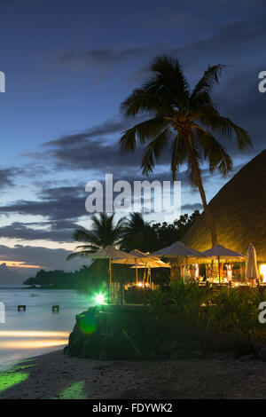 Hotel Le Meridien Tahiti bei Sonnenuntergang, Pape'ete, Tahiti, Französisch-Polynesien Stockfoto