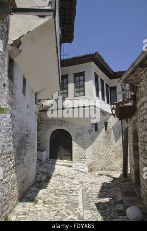 Osmanische Häuser in Kala, das Fort von der weißen Stadt Berat, Albanien Stockfoto