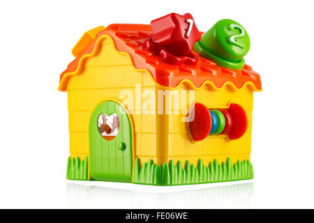 Spielzeug-Haus isoliert auf weißem Hintergrund Stockfoto