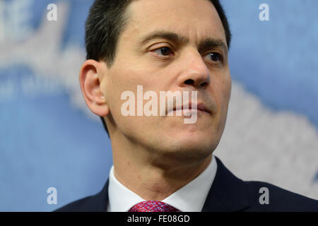 David Miliband hält Vortrag auf die Krise in Syrien bei Chatham House, London, Großbritannien - 3. Februar 2016 Stockfoto