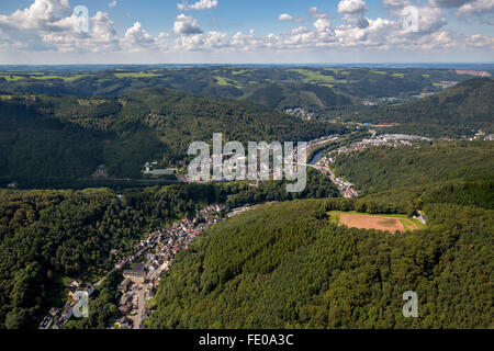 Luftaufnahme, neuer Lift auf der Burg Altena, Hostel Altena, Sauerland, Nordrhein-Westfalen, Deutschland, Europa, Luftbild, Stockfoto