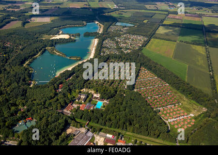 Luftaufnahme, Holiday Centre Abenteuerparadies Schloss mit Wasserski-Anlage, eine Kartbahn, eine Schule für Surfen und Tauchen, Dankernsee, Haren Stockfoto