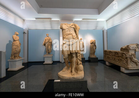 Statuen in Aphrodisias Museum, Türkei Stockfoto