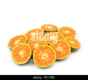 Orangenscheibe isoliert auf weißem Hintergrund Stockfoto