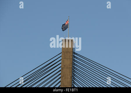 Die ANZAC Bridge gesehen vom Glebe Foreshore Weg – Sydney, Australien Stockfoto