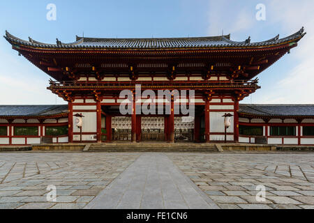 Todaiji Tempel, Nara, Japan, Tor, Eingang, Weg, Garten, Architektur Stockfoto