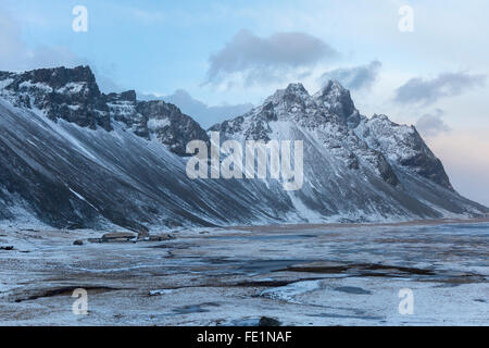 Mount Vestrahorn, Stokknes, Island Stockfoto