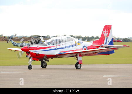 Kurzes Tucano T1 ZF269 immer bereit für den Start in Duxford Air Show, UK Stockfoto