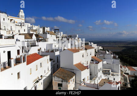 Pueblo Blanco historisches Dorf weiß getünchten Häuser am Hang, Vejer De La Frontera, Provinz Cadiz, Spanien Stockfoto