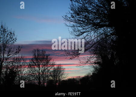 Sonnenuntergang am Grand Union Canal Stockfoto