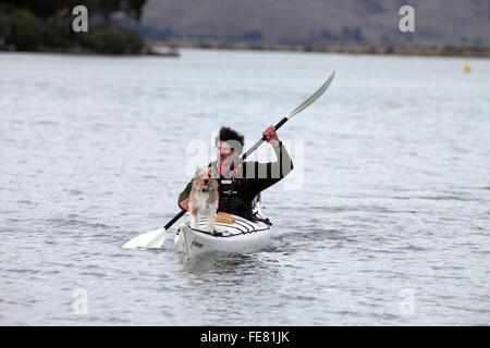 Wird Parsons Treibholz Rückzugs-und Öko-Touren Kajak auf der Lagune am Wairau Bar, Marlborough Stockfoto