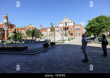 Detaillierte modernistische Architektur machte ich mich auf dem Gelände des Hospital De La Santa Creu Sant Pau in Barcelona, Spanien. Stockfoto