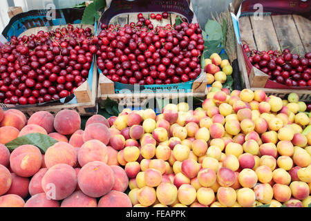 Marktstand mit Obst, Istanbul, Türkei Stockfoto