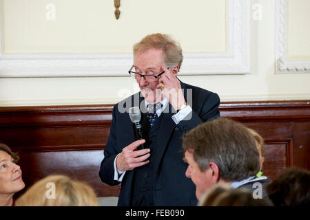 Robert Hardy bei der Oldie des Jahres Awards 2016 Stockfoto