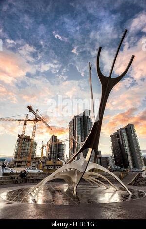 Die Sun Voyager Skulptur in Reykjavik, Island.  Erstellt von Jon Gunnar Arnason. Stockfoto